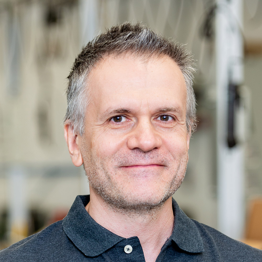 Nicola Urbano - Application engineer